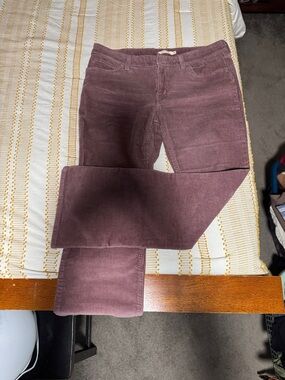 Levi's Women’s Wide Leg Corduroy Jeans in Mauve